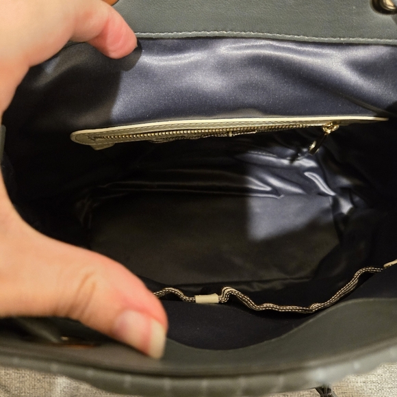 Henri Bendel No 7 Quilted Black Leather Convertible Backpack - Picture 13 of 14